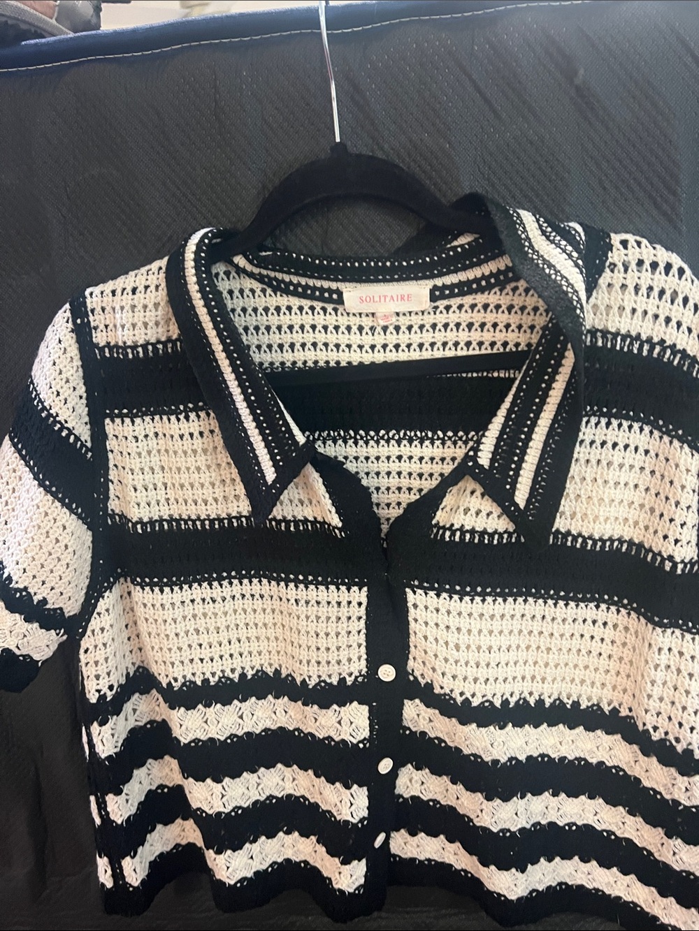 Solitaire Black and White Crochet button up crop top size large